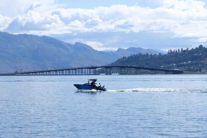 Okanagan Luxury Boat Club